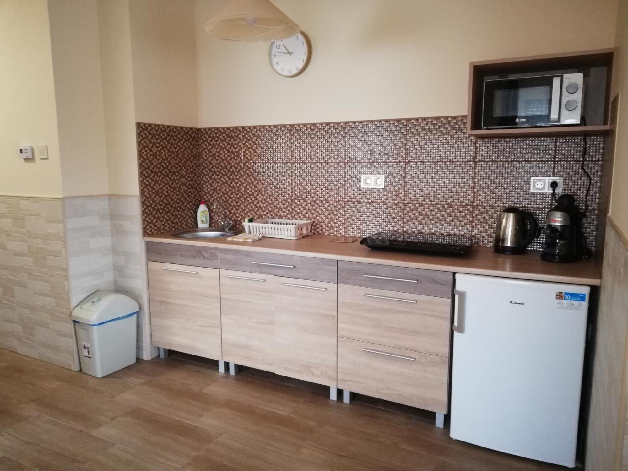 Imola Es Andrea Apartmanhaz 3 Хайдусобосло Экстерьер фото